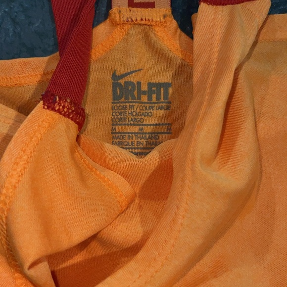 Nike bundle. 2 size M tanks and 1 size S sports bra. New condition. - Picture 3 of 5